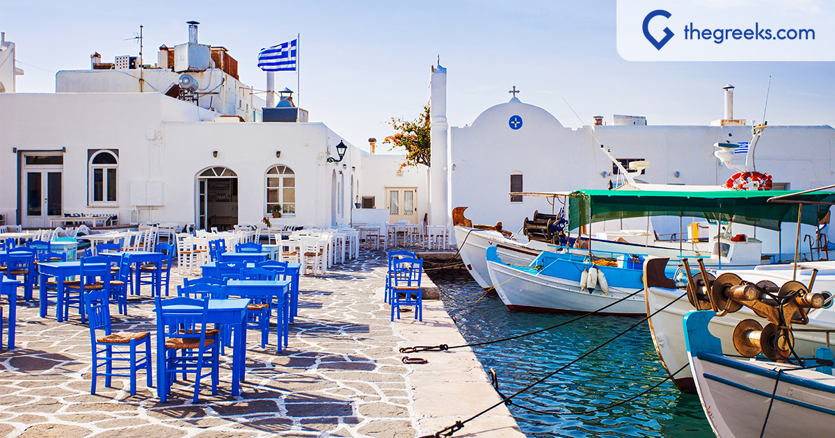 Paros: El mejor destino de vacaciones para ir con tus amigos!