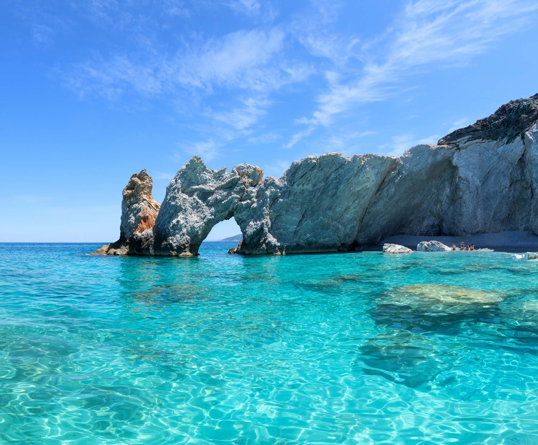 Skiathos: l’île la plus fameuse de Sporades!!!